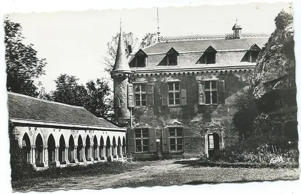 Vue de Montredon-Labessonnié
